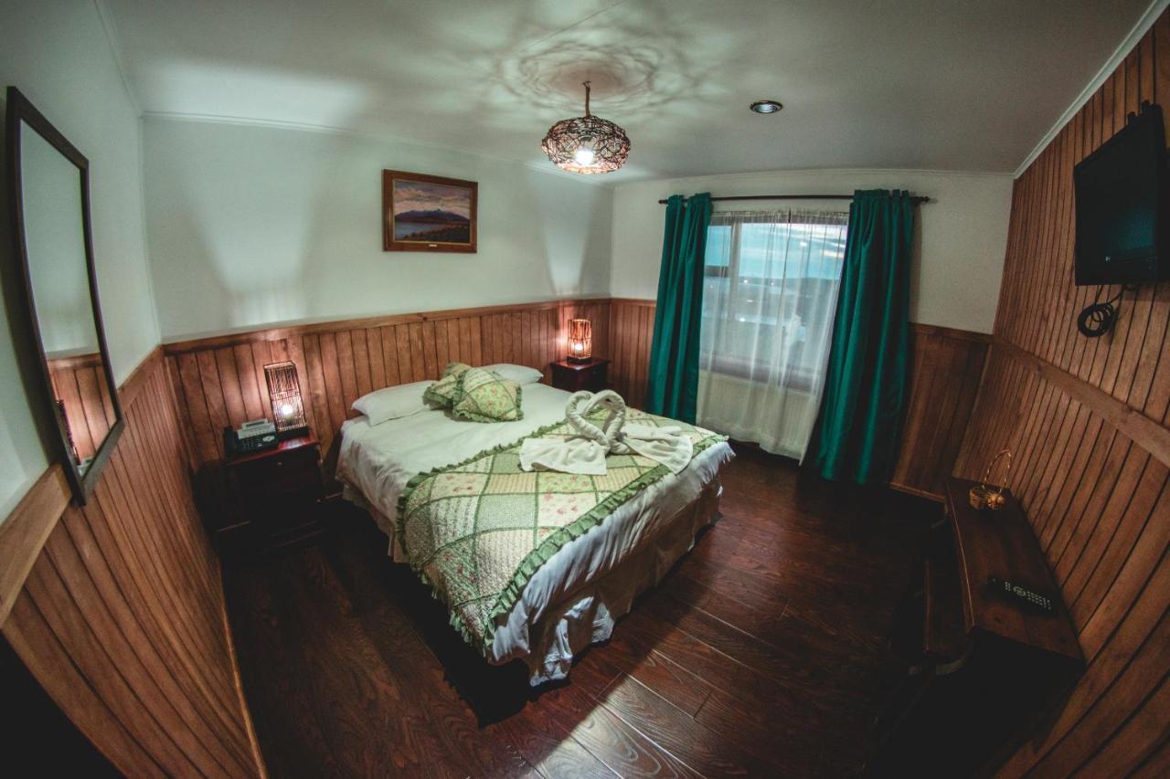 Hotel Hallef Puerto Natales Eksteriør bilde